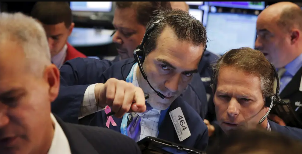 S&P 500 giảm phiên thứ 5 liên tiếp, thị trường đợi các báo cáo quan trọng