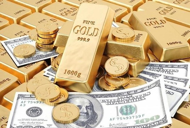 USD bất ngờ tăng giá, vàng quay đầu giảm nhẹ