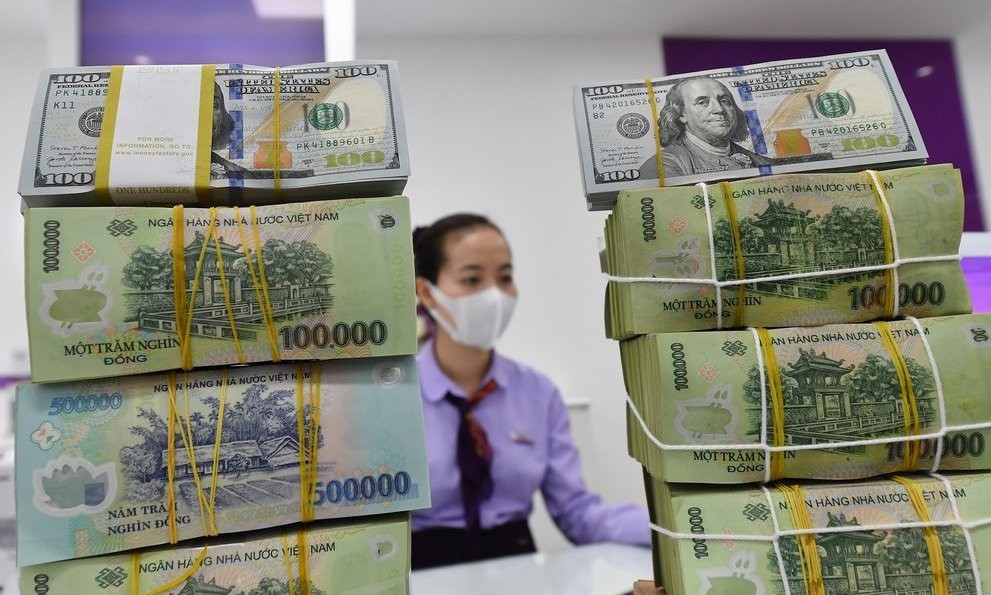 Đề xuất tăng lương cơ sở lên 1,8 triệu/tháng