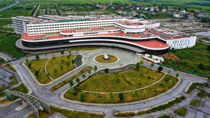 Di dời bệnh viện nội đô Hà Nội, 10 năm không giảm mà lại nâng tầng