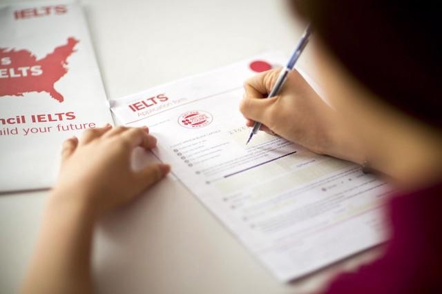 Chứng chỉ IELTS, TOEFL... được ưu tiên phê duyệt sớm