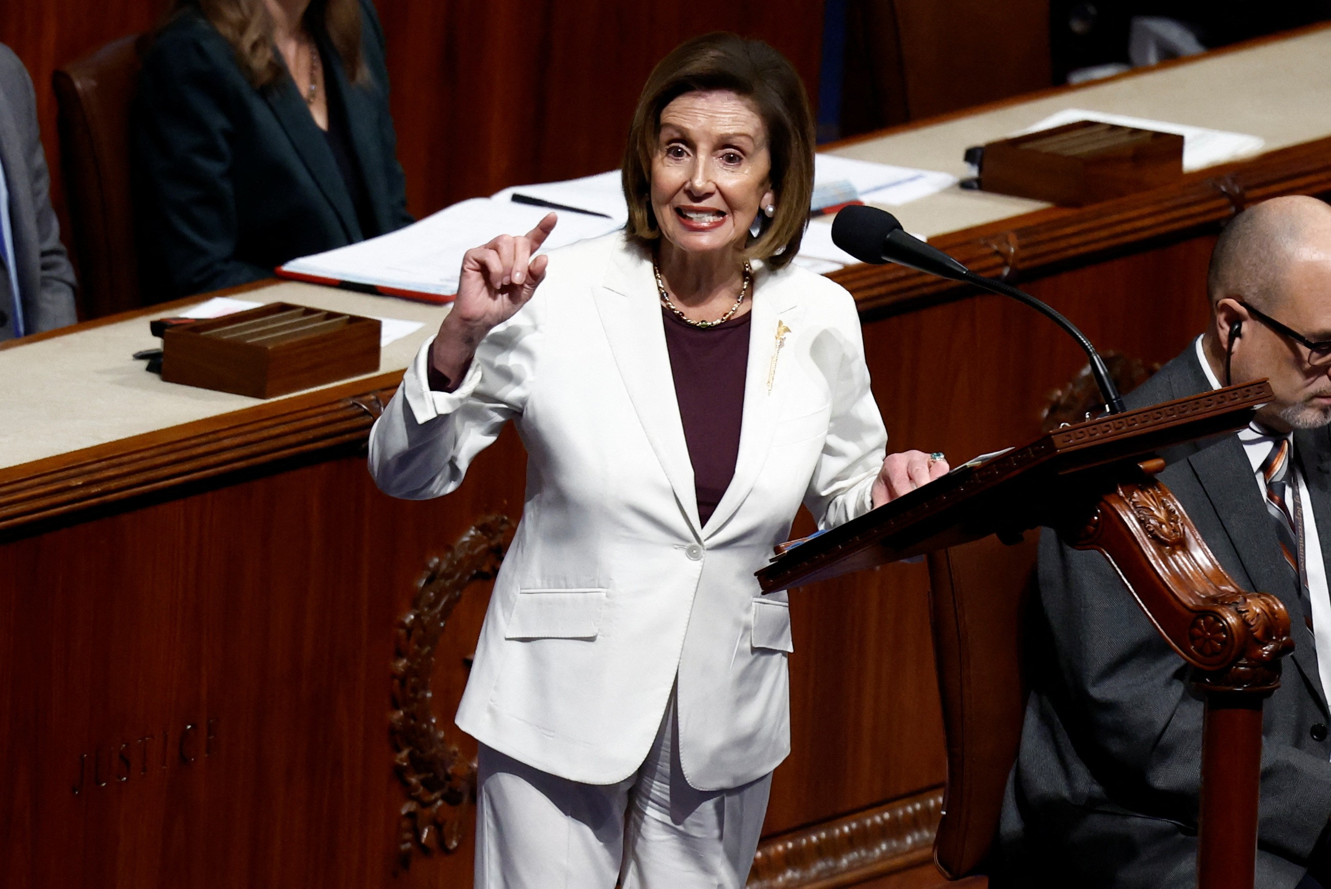 Bà Pelosi tuyên bố từ chức Chủ tịch Hạ viện Mỹ