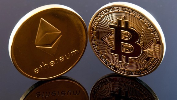 Phân tích kỹ thuật Bitcoin, Ethereum: BTC, ETH giảm khi USD tăng theo doanh số bán lẻ Mỹ