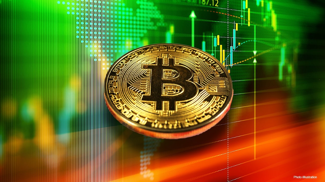 Loạn dự báo giá bitcoin dài hạn, dao động từ 5.000 đến 1 triệu đô la