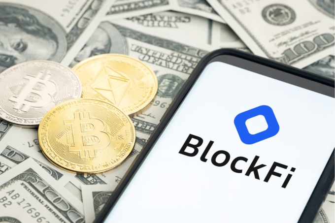 'Ông lớn' cho vay tiền số BlockFi phá sản