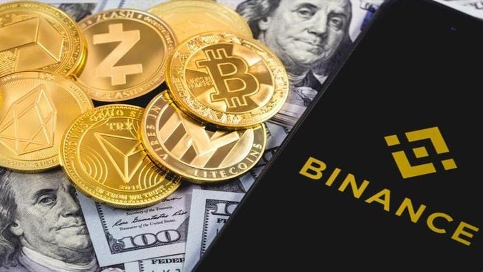 Nhà đầu tư 'tháo chạy' khỏi Binance