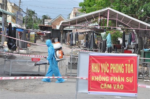 Nhận tiền từ Việt Á nhưng không khai báo và nộp đúng quy định, Giám đốc CDC và 3 trường hợp bị khai trừ Đảng