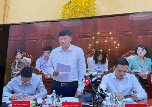 "Tắc" gói hỗ trợ lãi suất 2%: Ngân hàng sợ bị kiện lên Quốc hội, doanh nghiệp lo thanh tra, kiểm toán vào