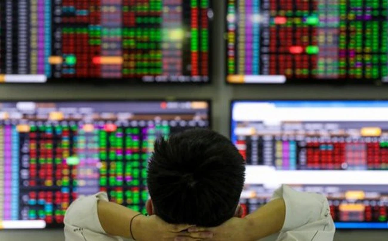 VN-Index giao dịch ảm đạm, thanh khoản èo uột 13.000 tỷ đồng phiên 15/9