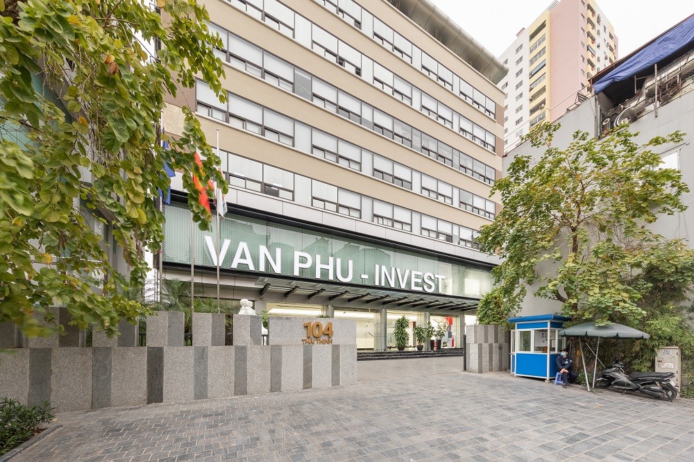 Văn Phú Invest và ẩn số Thực phẩm Hà Nội trong án phạt nặng trên thị trường chứng khoán