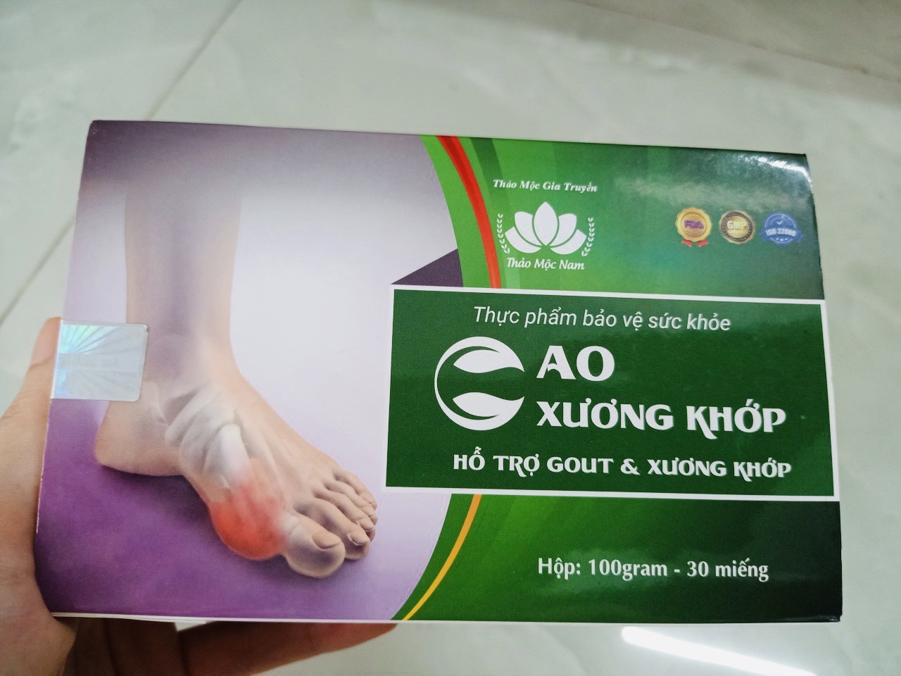Xương khớp Thảo Mộc Nam nguồn gốc trôi nổi, mua uống... phải “vạ“?