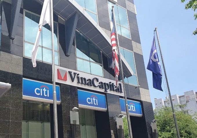 Sử dụng nhân sự thiếu chứng chỉ hành nghề, Công ty Quản lý quỹ VinaCapital bị phạt 185 triệu đồng