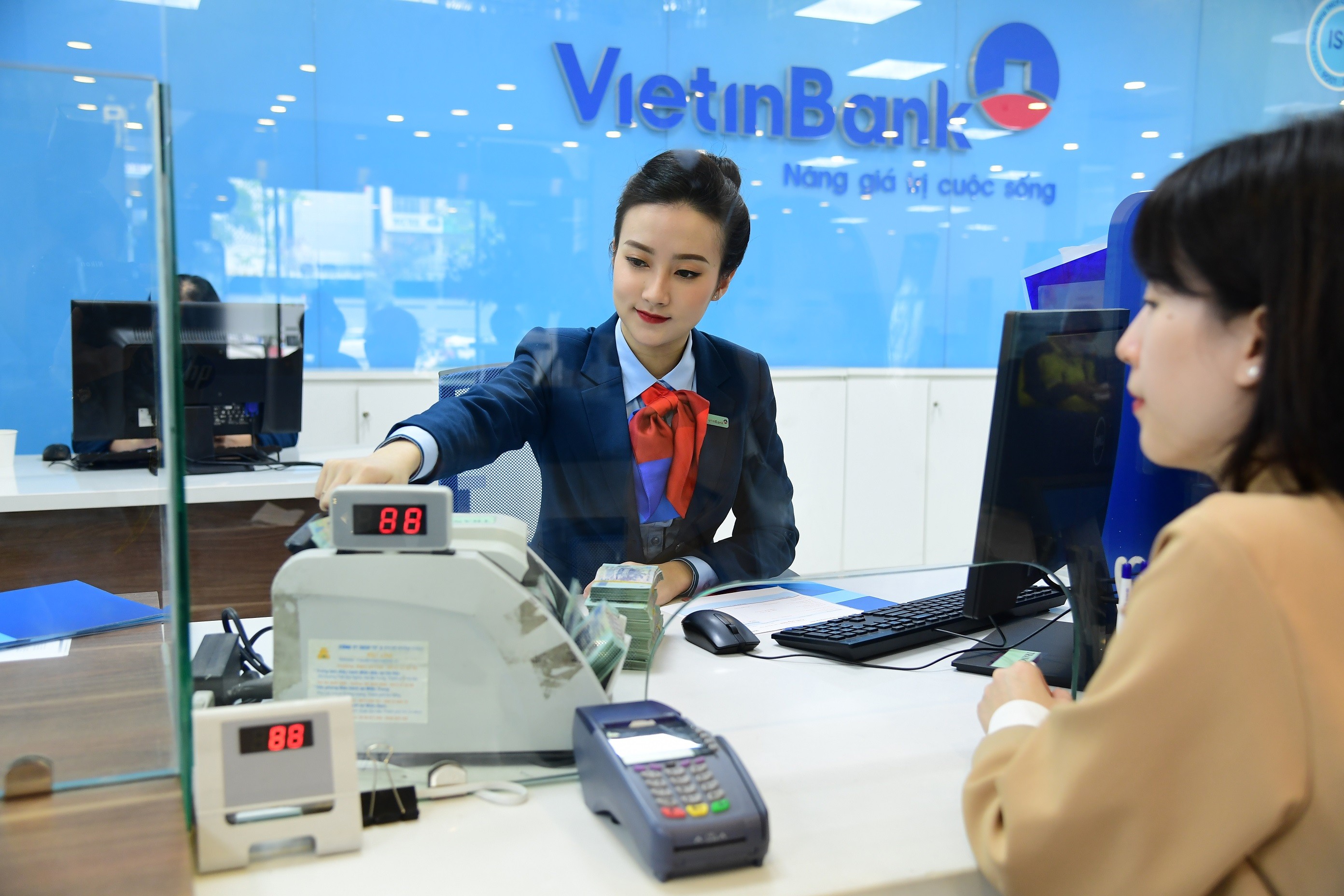 VietinBank: Lợi nhuận quý II tăng 7% so với cùng kỳ nhưng vẫn xếp sau loạt ngân hàng