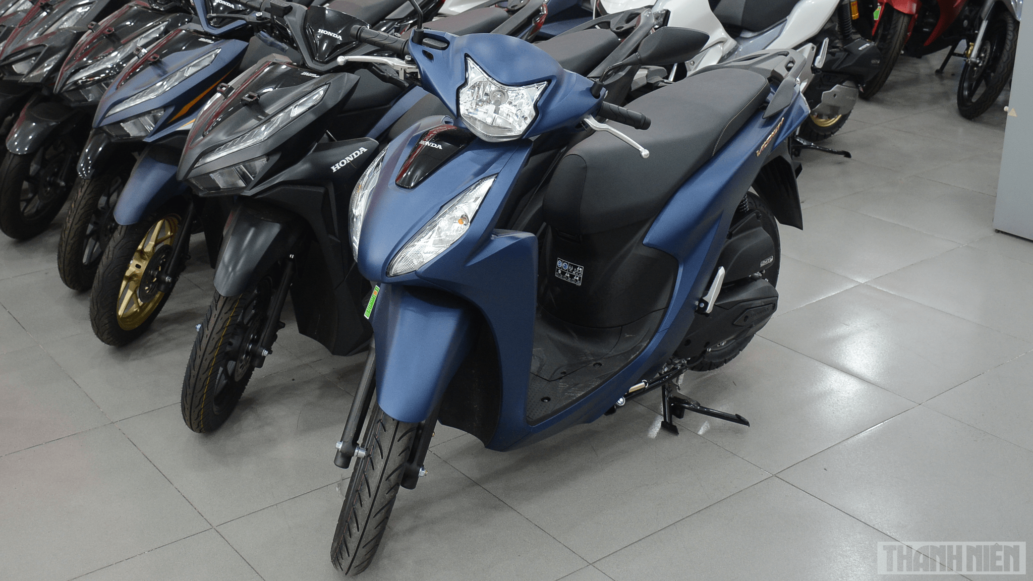 Vào tháng Ngâu, giá bán xe tay ga Honda Vision bắt đầu ‘hạ nhiệt’