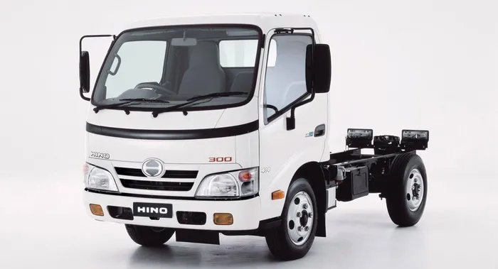 Hàng loạt xe tải Toyota Hino gian lận dữ liệu khí thải