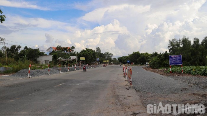 Một số gói thầu dự án nâng cấp QL1A đoạn qua Sóc Trăng, Hậu Giang bị chậm