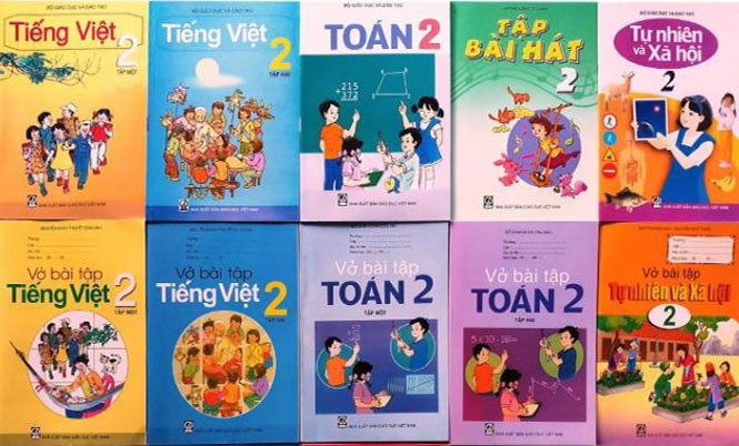 Sách giáo khoa “khổ to, giấy tốt” làm lợi cho ai?