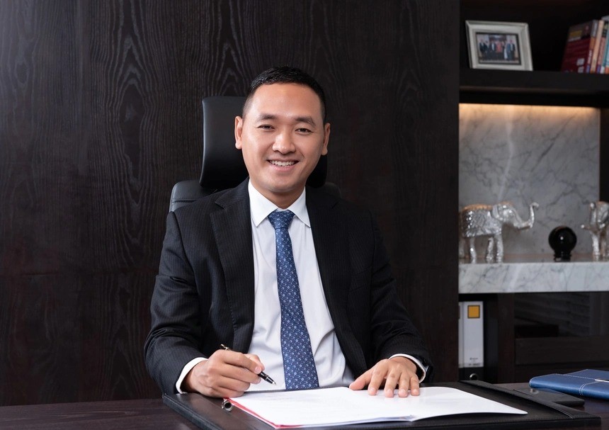 Gia đình ông Nguyễn Văn Tuấn mua gom cổ phần VIX