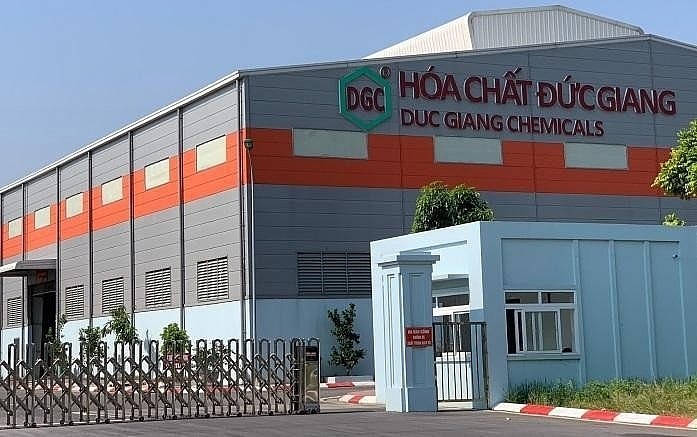 Dragon Capital vừa bán ra 400.000 cổ phiếu DGC (Đức Giang)