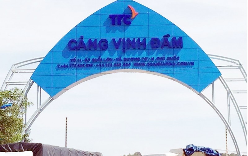 Giao đất của người dân cho doanh nghiệp làm dự án khi chưa có quyết định thu hồi