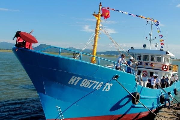 Có không việc cố ý làm cho công ty phá sản, giải thể để chiếm đất vàng?