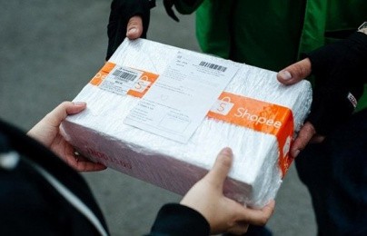 Sàn thương mại điện tử Shopee: Doanh thu khủng có đến từ những rủi ro của người tiêu dùng?