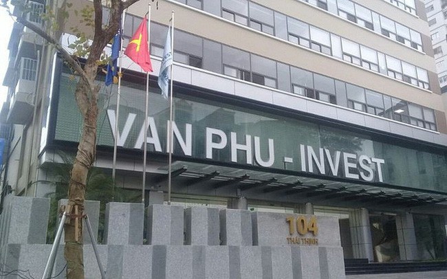 Văn Phú Invest: Nợ như 'chúa Chổm'