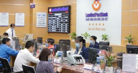 LienVietPostBank: Lợi nhuận trước thuế đạt hơn 2.000 tỷ đồng trong 6 tháng, thu phí hoa hồng bảo hiểm tăng gần 90%