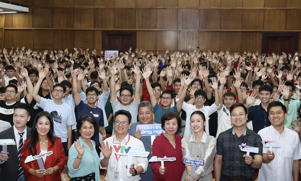 Gần 4.000 sinh viên tham gia Unitour 'A.I thực chiến'