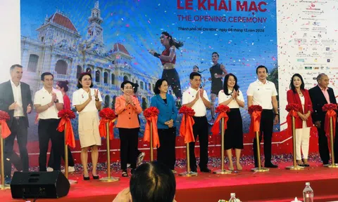 TP.HCM: Kỷ lục 18.000 VĐV tham gia giải marathon quốc tế Techcombank mùa 7