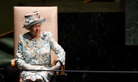 Nóng: Nữ hoàng Anh Elizabeth II qua đời