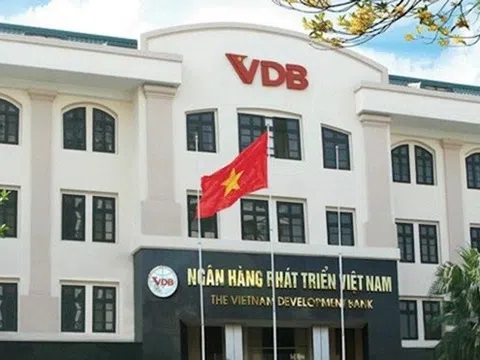 Nợ xấu cao ‘ngất ngưởng’, VDB tập trung vào thu nợ hơn là giải ngân mới