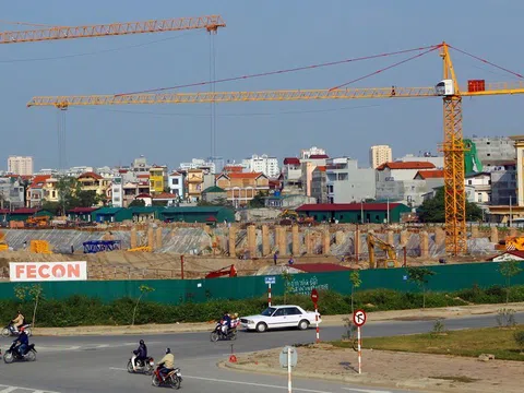 Bão giá nguyên liệu “thổi bay” lợi nhuận của FECON