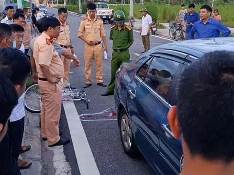 Vụ bé 3 tuổi tử vong: Thầy dạy ra ngoài uống nước, nữ học viên tập lái gây tai nạn