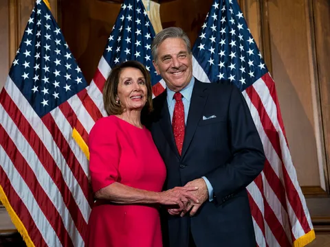 Chồng Chủ tịch Hạ viện Mỹ Nancy Pelosi bị phạt tù