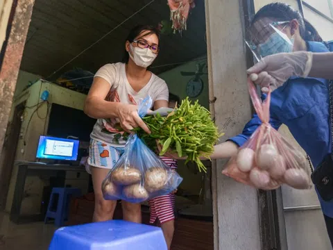 Sở Công Thương TP.HCM: Người dân phản ánh giá combo 'đi chợ hộ' cao