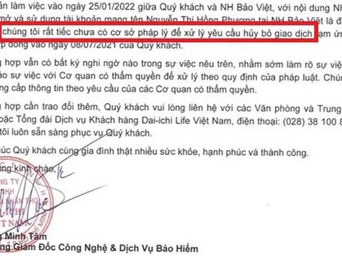 Khách hàng tố bị nhân viên bảo hiểm giả chữ ký rút 100 triệu: Tôi phải xin xỏ để được gặp!