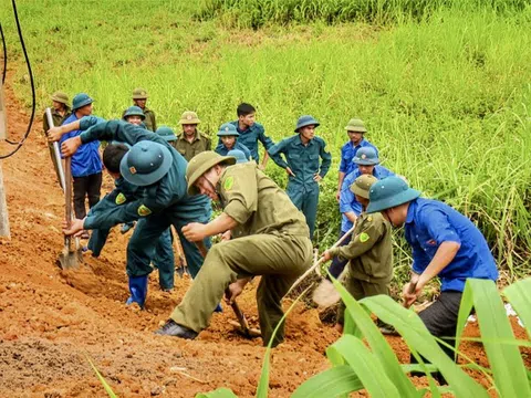 Nâng cao năng lực tìm kiếm cứu nạn, ứng phó kịp thời với phương châm 'bốn tại chỗ'