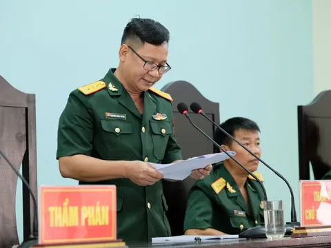 Hai cựu tướng Cảnh sát biển lĩnh án, tịch thu tiền nhận hối lộ