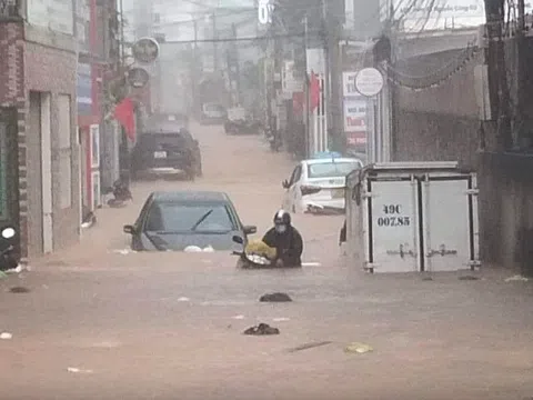 TP. Đà Lạt ngập lụt nghiêm trọng: Mưa cực đoan hay quy hoạch có vấn đề?