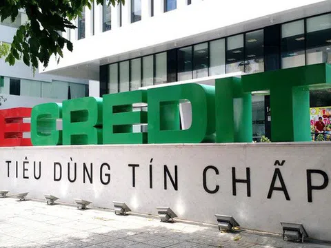 FE Credit chỉ còn đóng góp 28% vào lợi nhuận hợp nhất của VPBank trong năm 2020