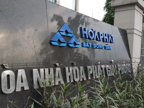 Giá thép tăng nóng năm 2021, Hòa Phát trúng đậm quý I nhưng vẫn như `đứng đống lửa` vì Dung Quất 2