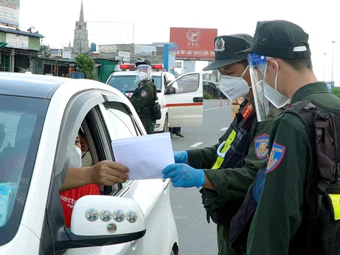 TP. HCM đổi giấy đi đường mới từ 0h đêm nay