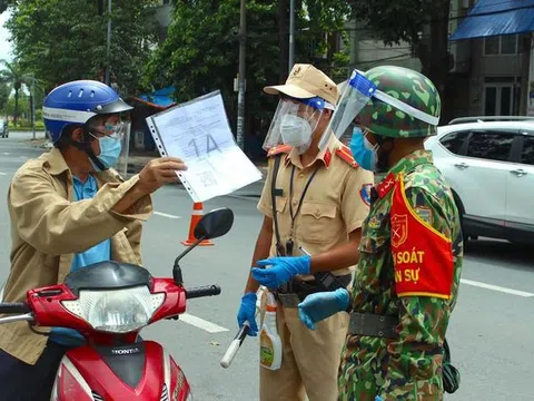 Hướng dẫn 11 nội dung giấy đi đường, gỡ ách tắc hàng hóa