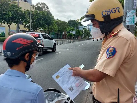 Công an TP.HCM lý giải nguyên nhân F0 có giấy đi đường