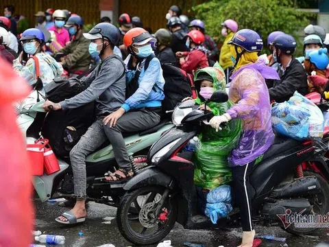 Lớn hụt kiểu lớn, nhỏ thiếu kiểu nhỏ: Bài toán đau đầu ở Sài Gòn