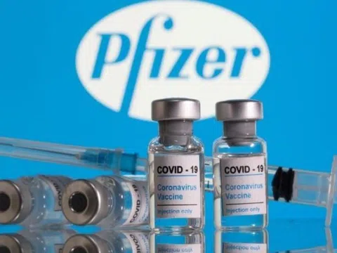 Việt Nam đề nghị Pfizer hợp tác sản xuất thuốc điều trị Covid-19