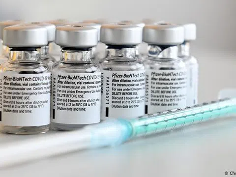 Phát hiện đáng ngại về mức kháng thể 6 tháng sau tiêm vaccine COVID-19