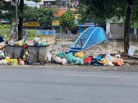 Người dân không phân loại rác sẽ bị từ chối thu gom từ 1/1/2022