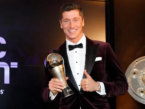 FIFA công bố top 3 The Best 2021, không có Ronaldo